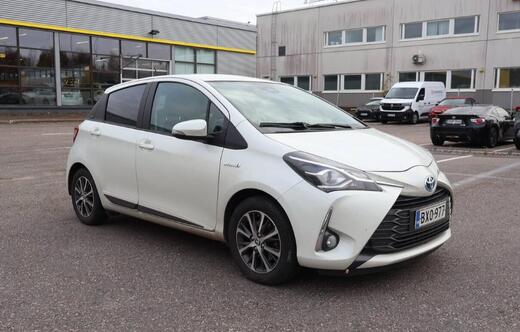 Toyota Yaris vaihtoauto