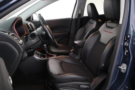 Jeep Compass vaihtoauto