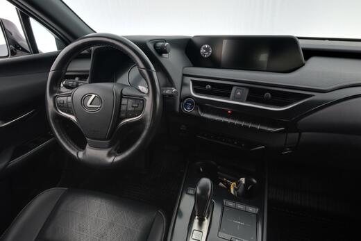 Lexus UX vaihtoauto