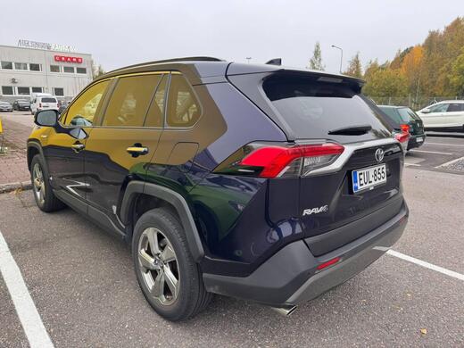 Toyota RAV4 vaihtoauto