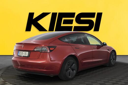 Tesla Model 3 vaihtoauto
