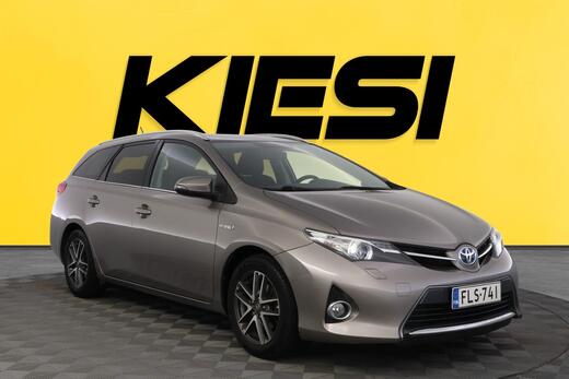 Toyota Auris vaihtoauto