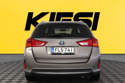 Toyota Auris vaihtoauto