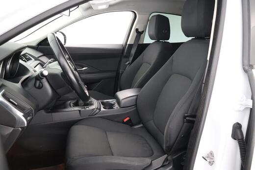 Jaguar E-PACE vaihtoauto