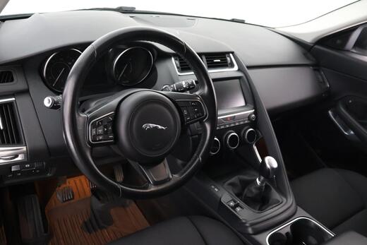 Jaguar E-PACE vaihtoauto