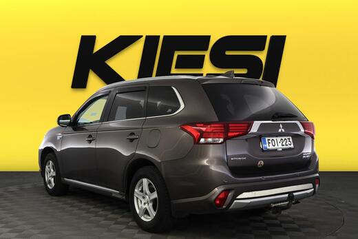 Mitsubishi Outlander PHEV vaihtoauto