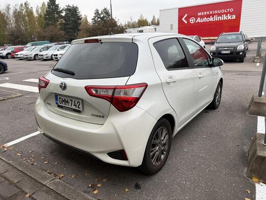Toyota Yaris vaihtoauto