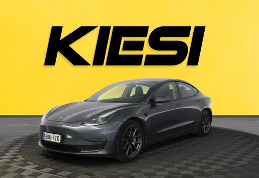 Tesla Model 3 vaihtoauto