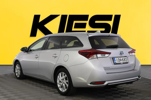 Toyota Auris vaihtoauto