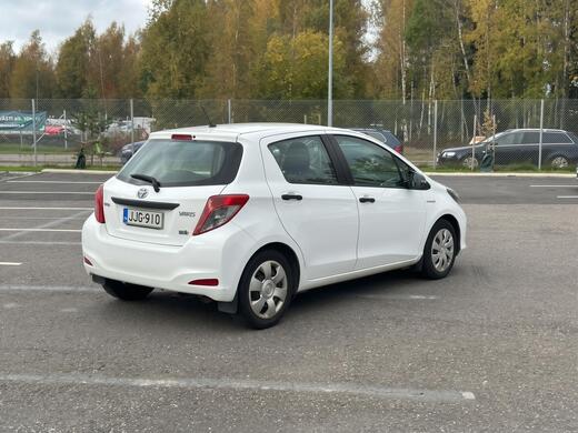 Toyota Yaris vaihtoauto