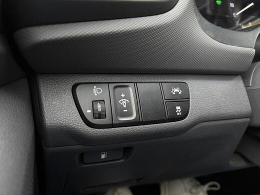 Hyundai IONIQ hybrid vaihtoauto