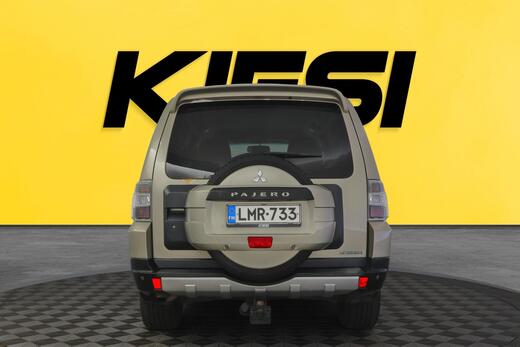 Mitsubishi Pajero vaihtoauto