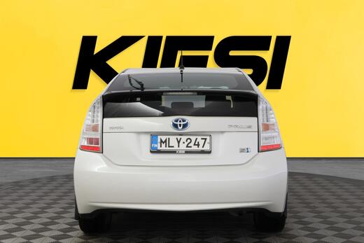 Toyota Prius vaihtoauto