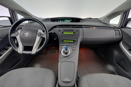 Toyota Prius vaihtoauto