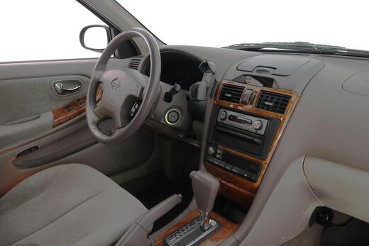 Nissan Maxima vaihtoauto