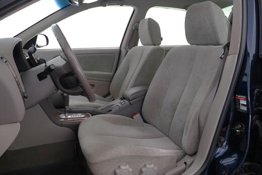 Nissan Maxima vaihtoauto