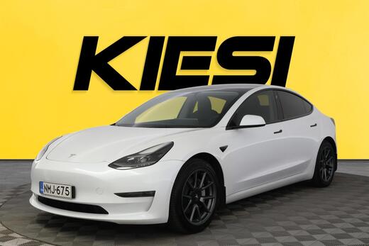 Tesla Model 3 vaihtoauto