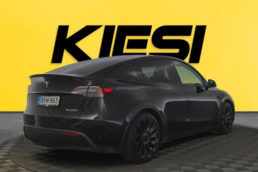 Tesla Model Y vaihtoauto