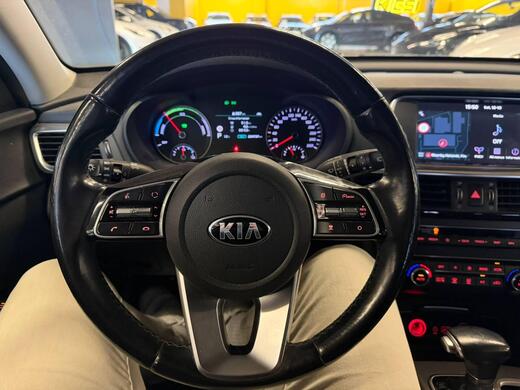 Kia Optima vaihtoauto
