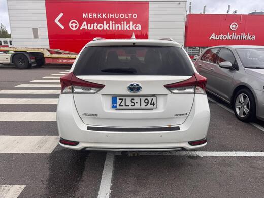 Toyota Auris vaihtoauto