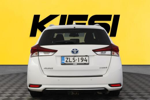 Toyota Auris vaihtoauto
