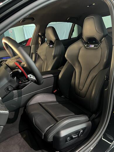 BMW M5 vaihtoauto