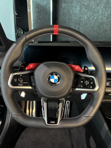 BMW M5 vaihtoauto