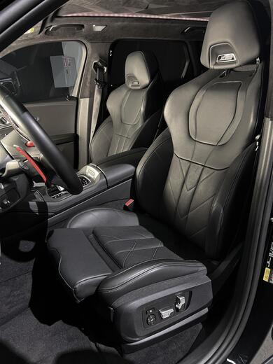 BMW XM vaihtoauto