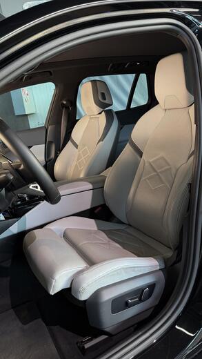 BMW i5 M60 vaihtoauto