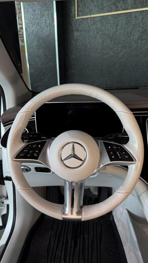 Mercedes-Benz EQE vaihtoauto