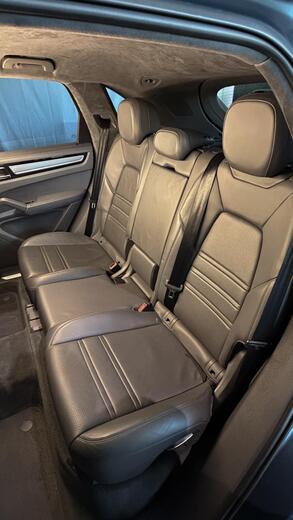 Porsche Cayenne vaihtoauto