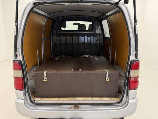 Toyota Hiace vaihtoauto