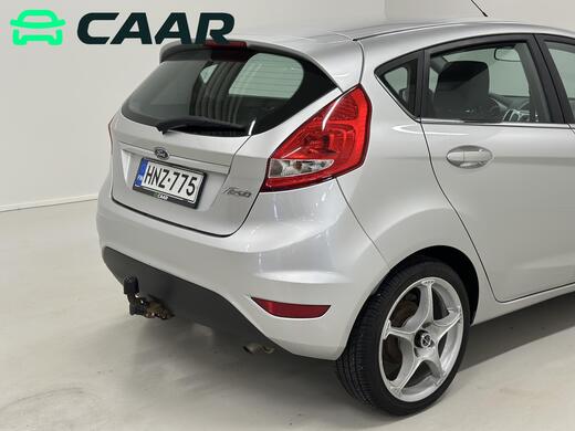 Ford Fiesta vaihtoauto