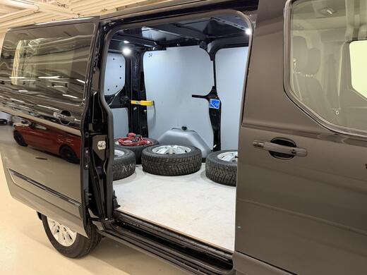 Ford Transit Custom vaihtoauto