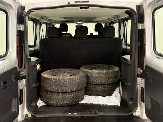 Opel Vivaro vaihtoauto