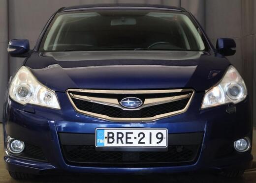 Subaru Legacy vaihtoauto
