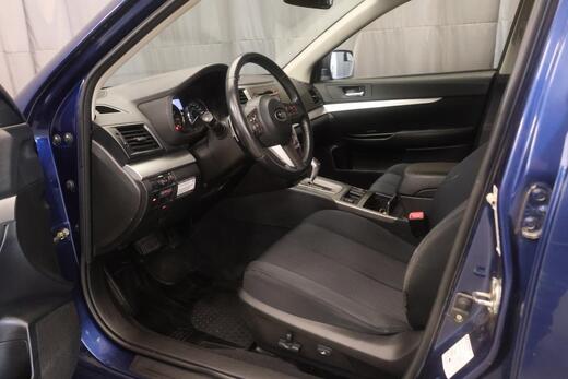 Subaru Legacy vaihtoauto