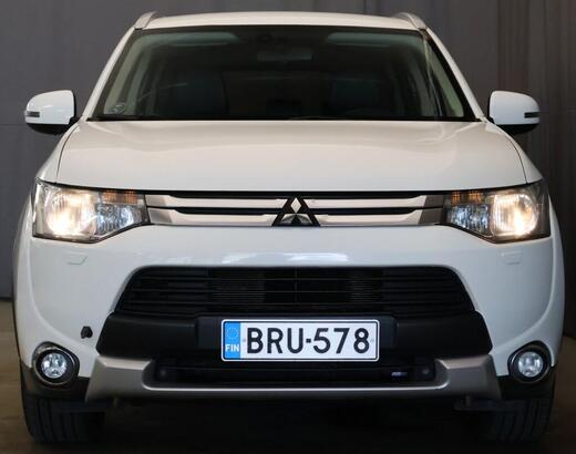 Mitsubishi Outlander vaihtoauto