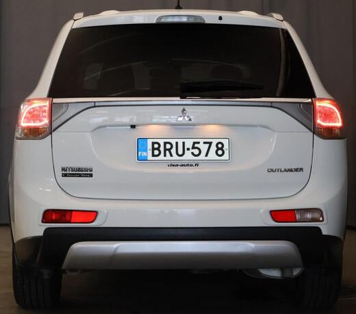 Mitsubishi Outlander vaihtoauto