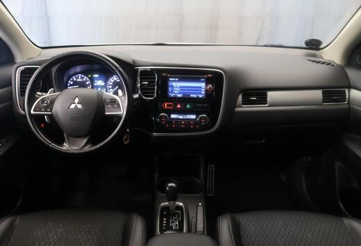 Mitsubishi Outlander vaihtoauto