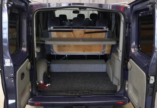 Opel Vivaro vaihtoauto