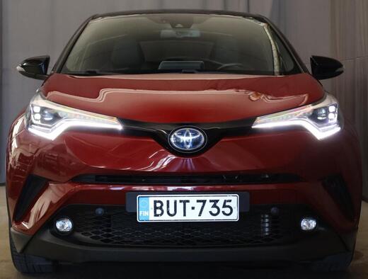 Toyota C-HR vaihtoauto