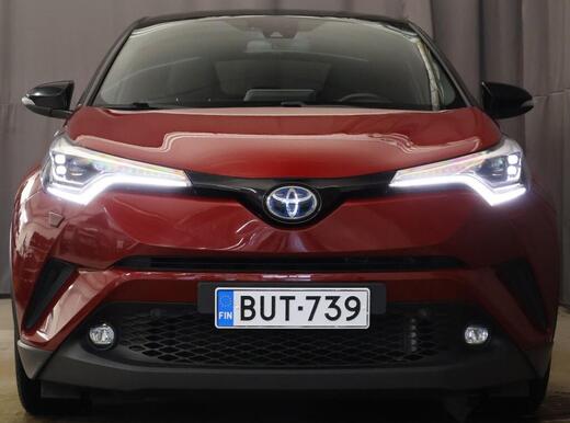 Toyota C-HR vaihtoauto
