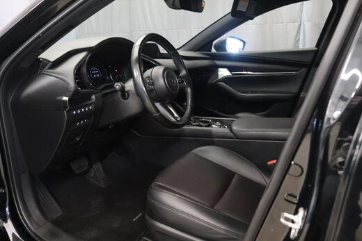 Mazda 3 vaihtoauto