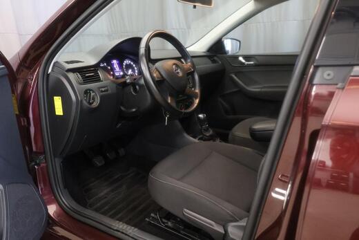 Skoda Rapid vaihtoauto