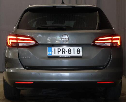 Opel Astra vaihtoauto