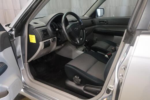 Subaru Forester vaihtoauto
