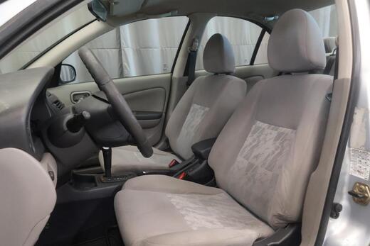 Nissan Almera vaihtoauto