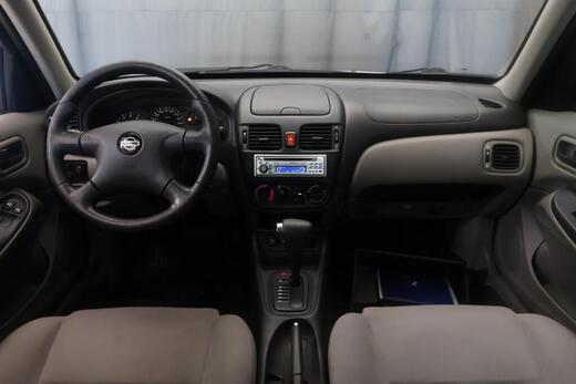 Nissan Almera vaihtoauto