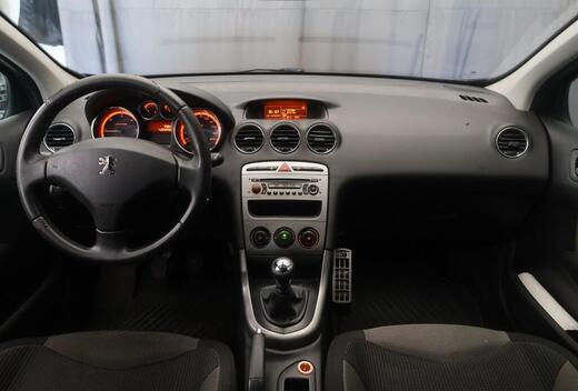 Peugeot 308 vaihtoauto